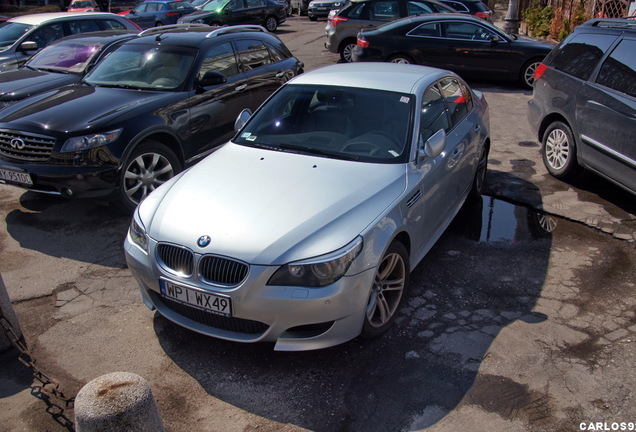 BMW M5 E60 2005