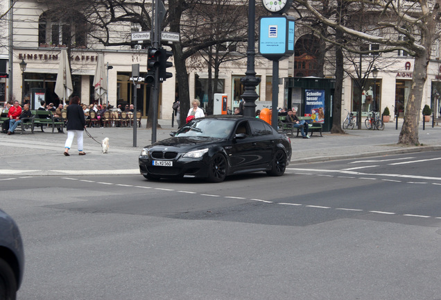 BMW M5 E60 2005