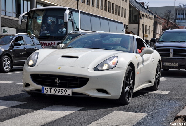 Ferrari California