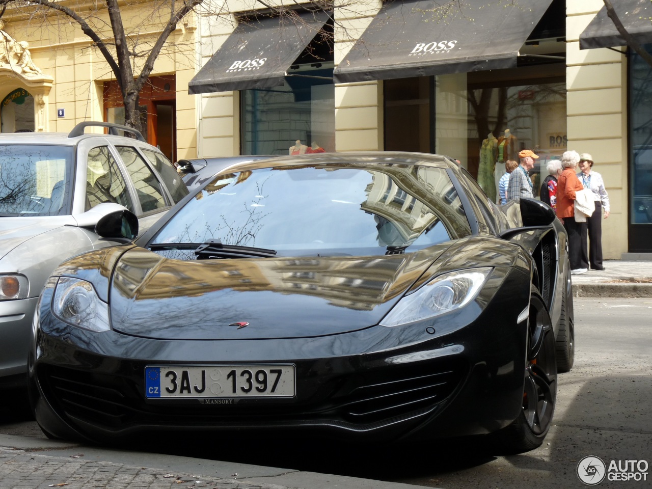 McLaren 12C