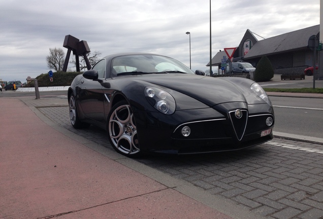 Alfa Romeo 8C Competizione