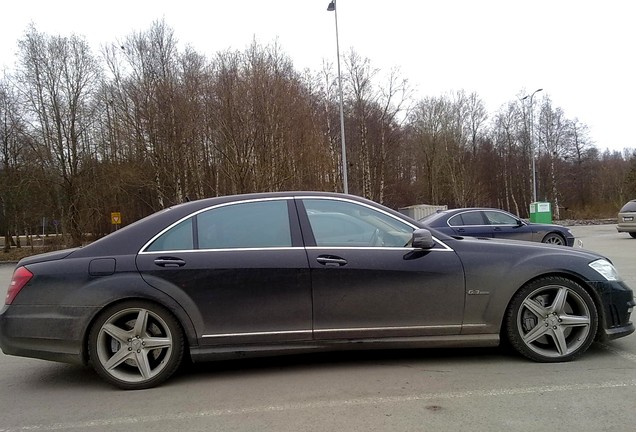 Mercedes-Benz S 63 AMG W221 2010