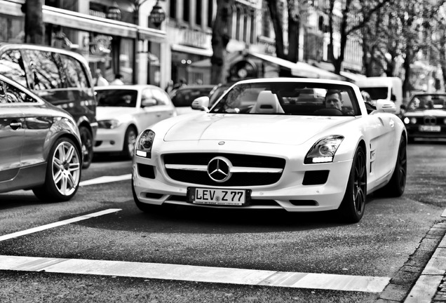 Mercedes-Benz SLS AMG Roadster