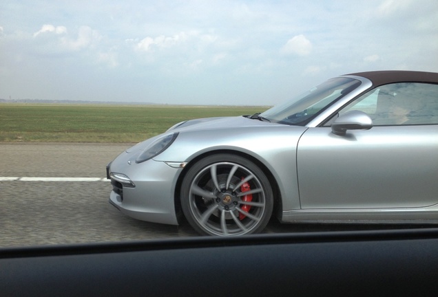 Porsche 991 Carrera 4S Cabriolet MkI