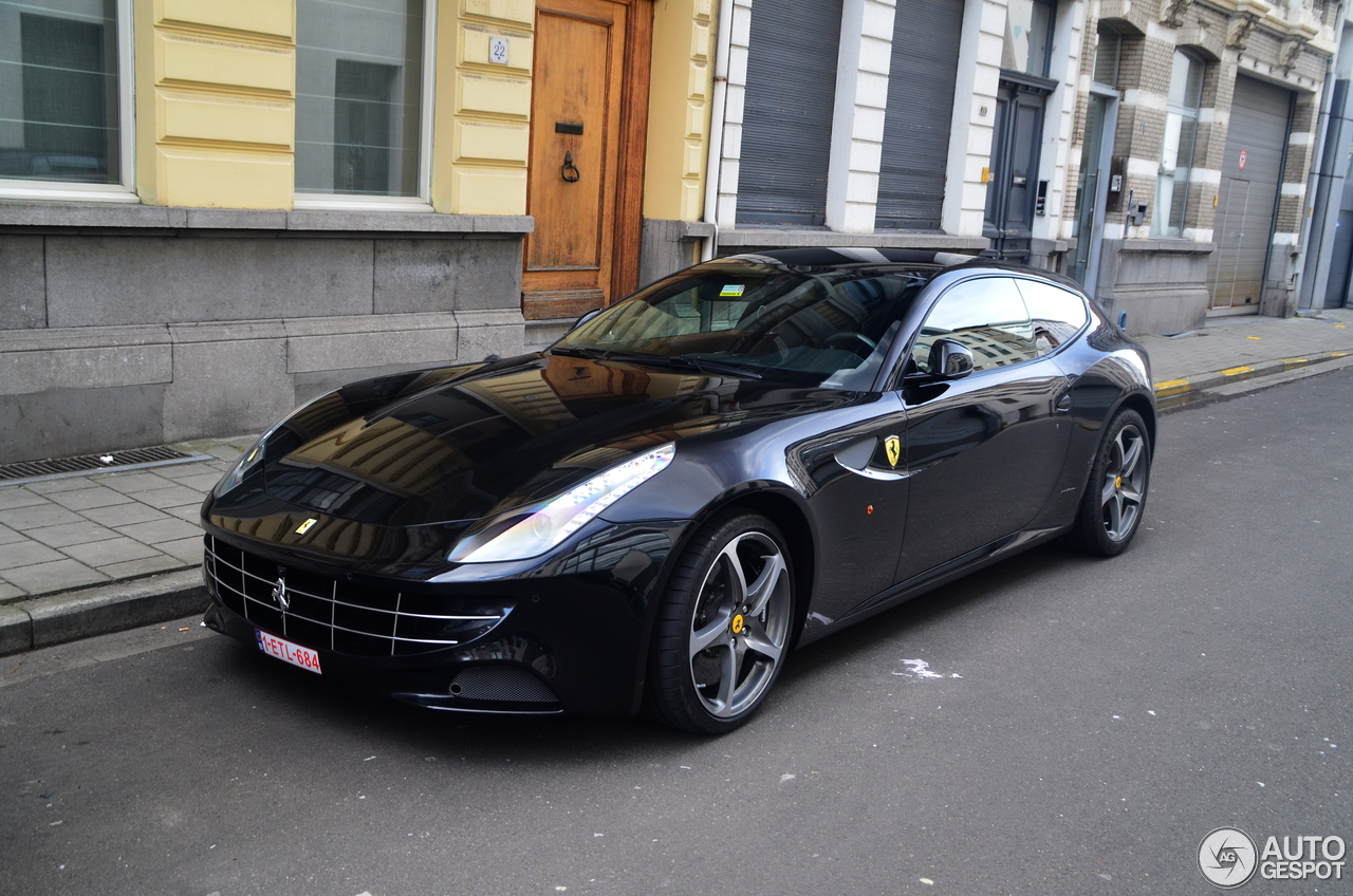 Ferrari FF