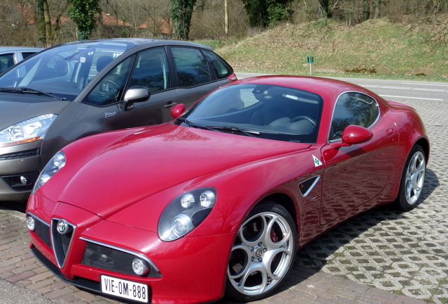 Alfa Romeo 8C Competizione