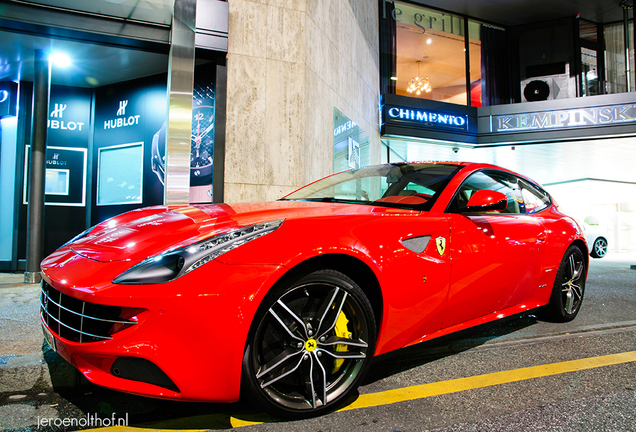 Ferrari FF