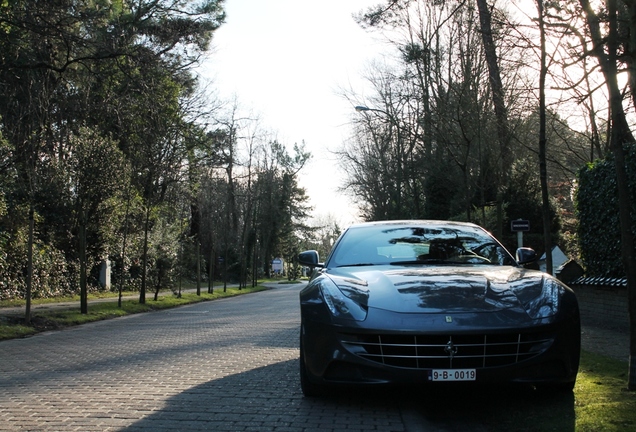 Ferrari FF