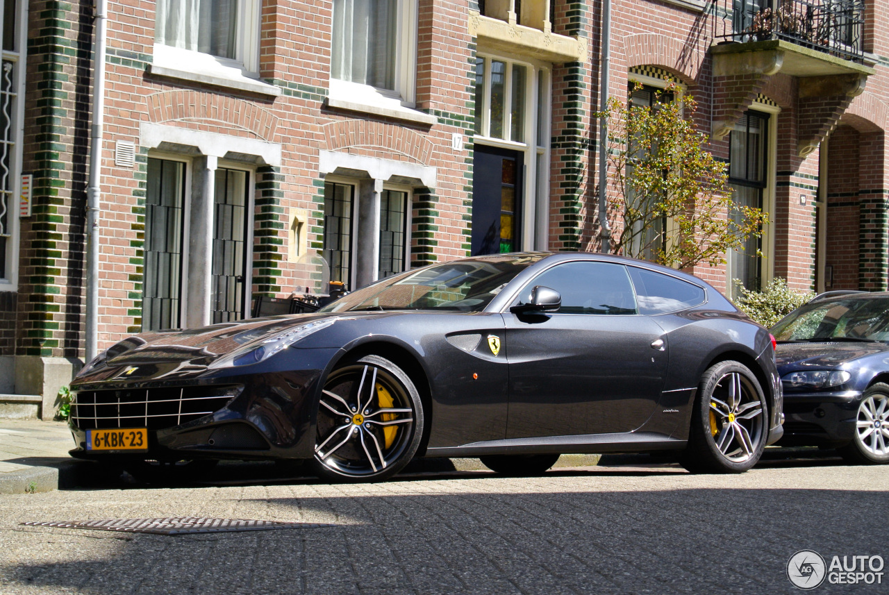 Ferrari FF