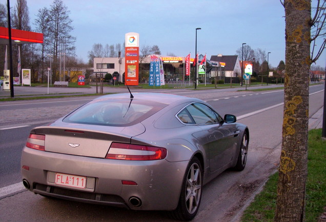 Aston Martin V8 Vantage