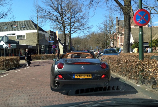 Ferrari California