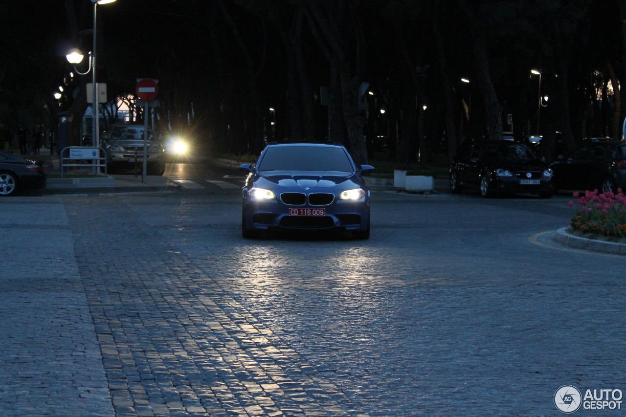 BMW M5 F10 2011