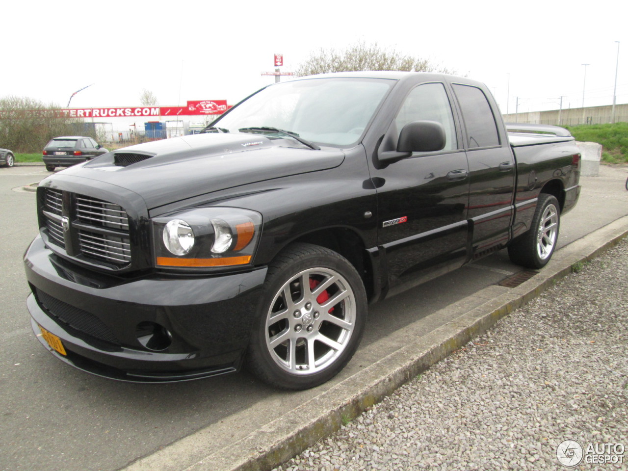 Dodge RAM SRT-10 Quad-Cab