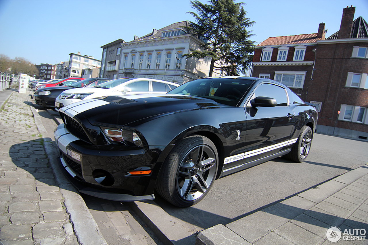 Ford Mustang Shelby GT500 2010