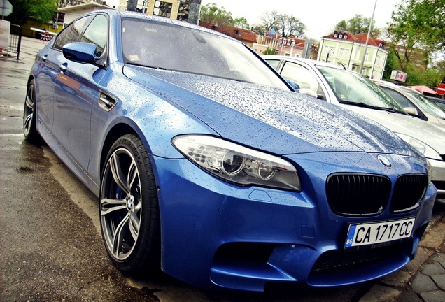 BMW M5 F10 2011