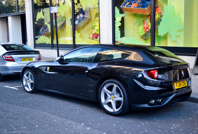 Ferrari FF