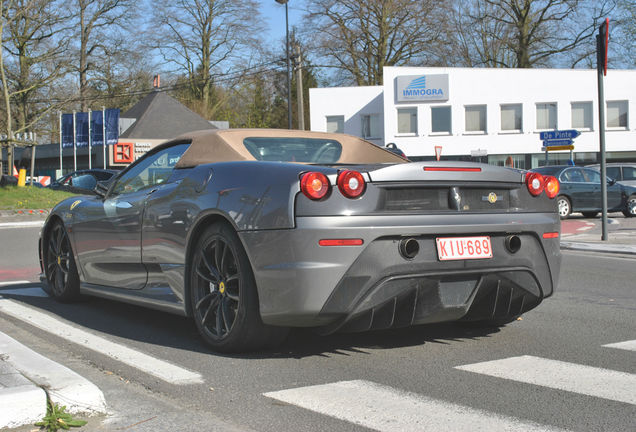 Ferrari Scuderia Spider 16M