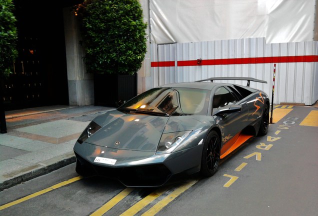 Lamborghini Murciélago LP670-4 SuperVeloce