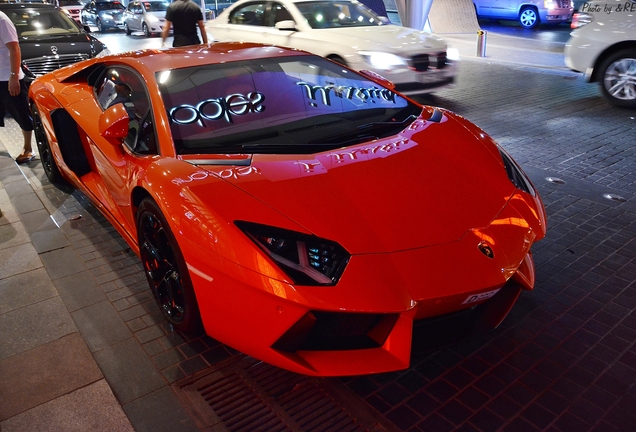 Lamborghini Aventador LP700-4