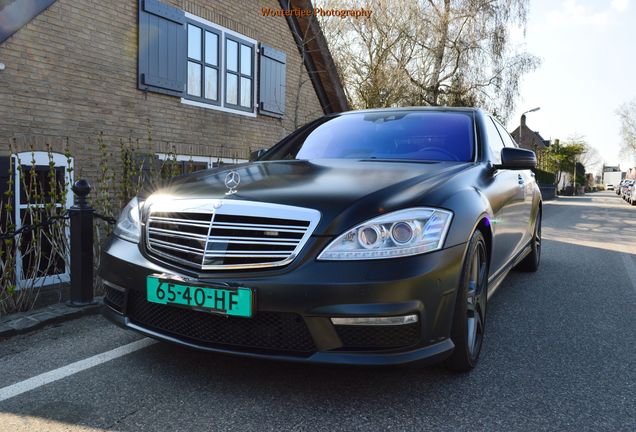 Mercedes-Benz S 65 AMG V221 2010