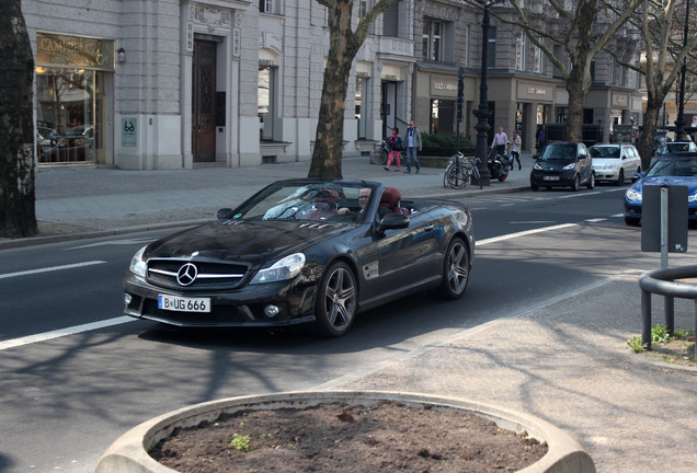 Mercedes-Benz SL 63 AMG