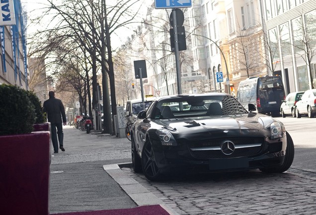 Mercedes-Benz SLS AMG