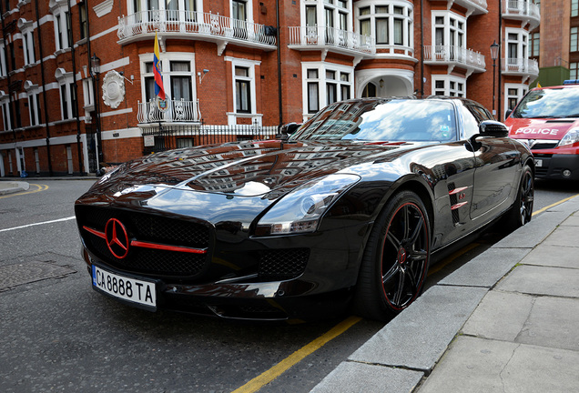 Mercedes-Benz SLS AMG