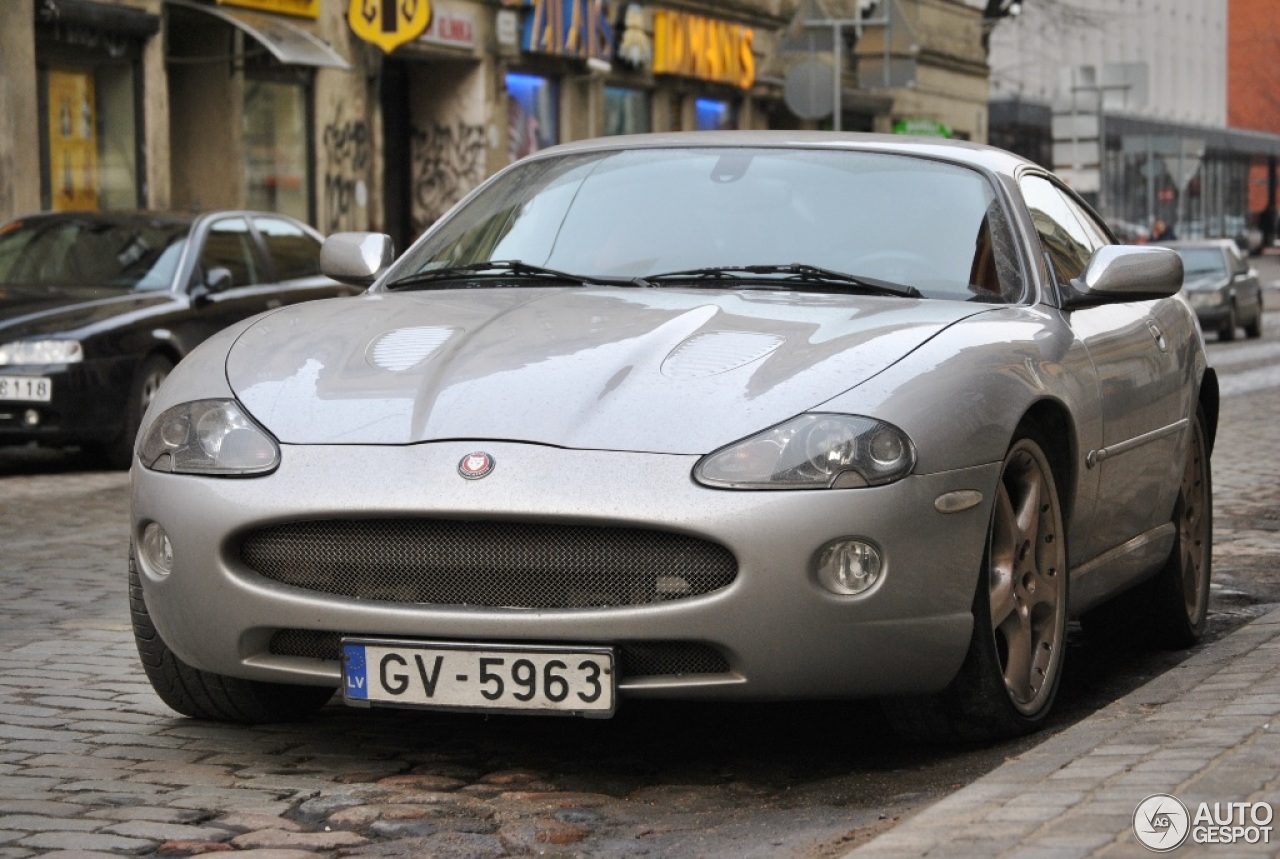 Jaguar XKR