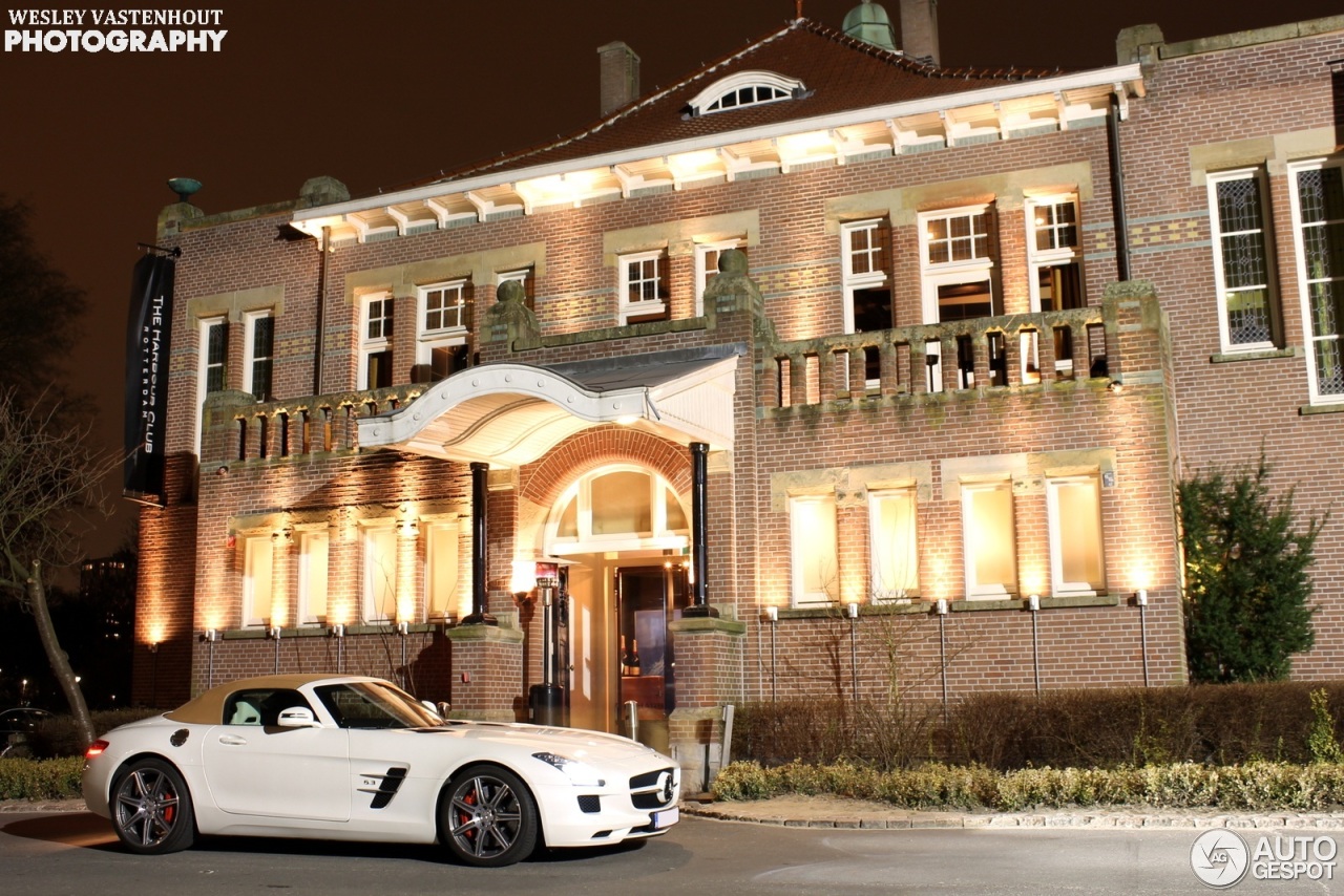 Mercedes-Benz SLS AMG Roadster