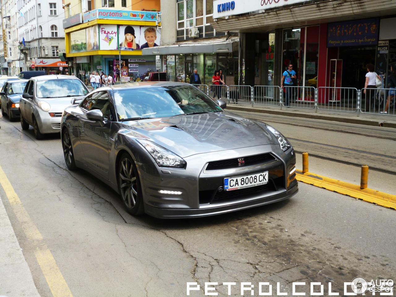 Nissan GT-R 2011