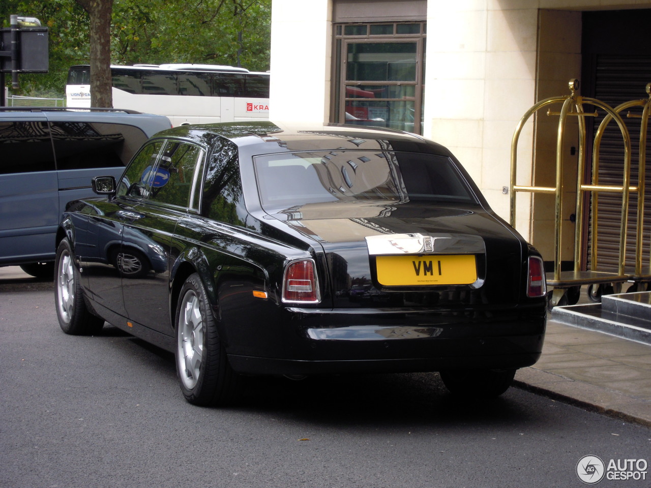 Rolls-Royce Phantom EWB