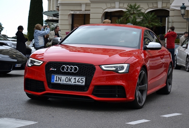 Audi RS5 B8 2012