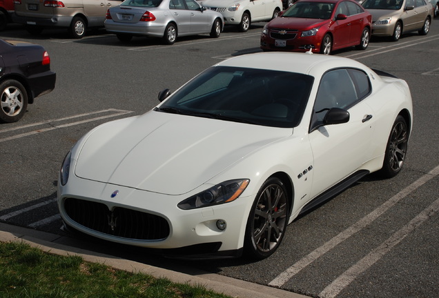 Maserati GranTurismo MC Sport Line