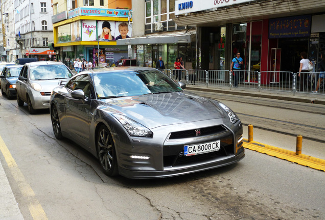 Nissan GT-R 2011