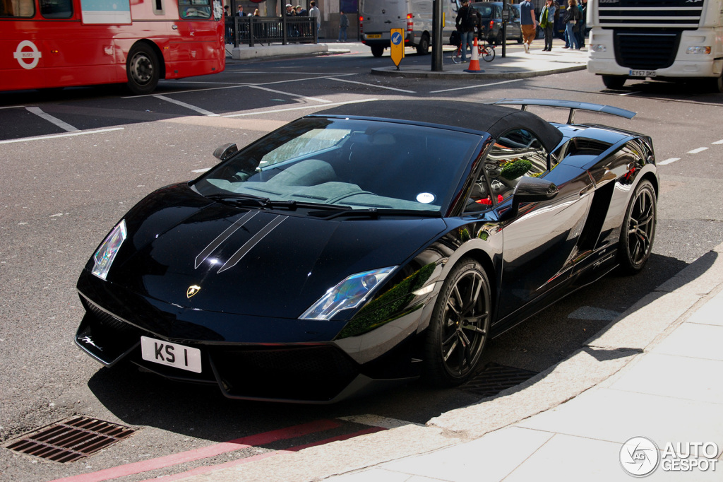 Lamborghini Gallardo LP570-4 Spyder Performante