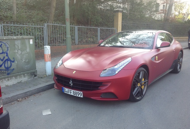 Ferrari FF