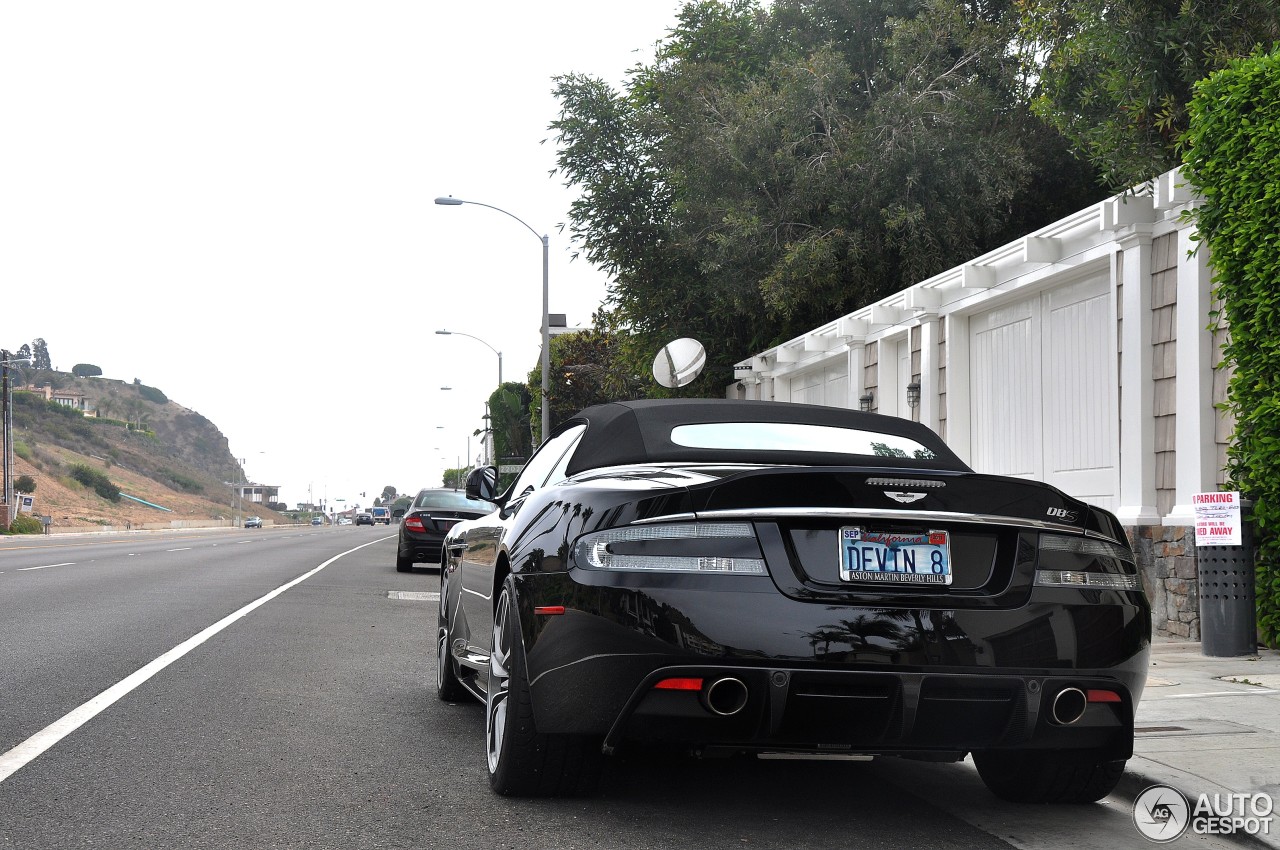 Aston Martin DBS Volante