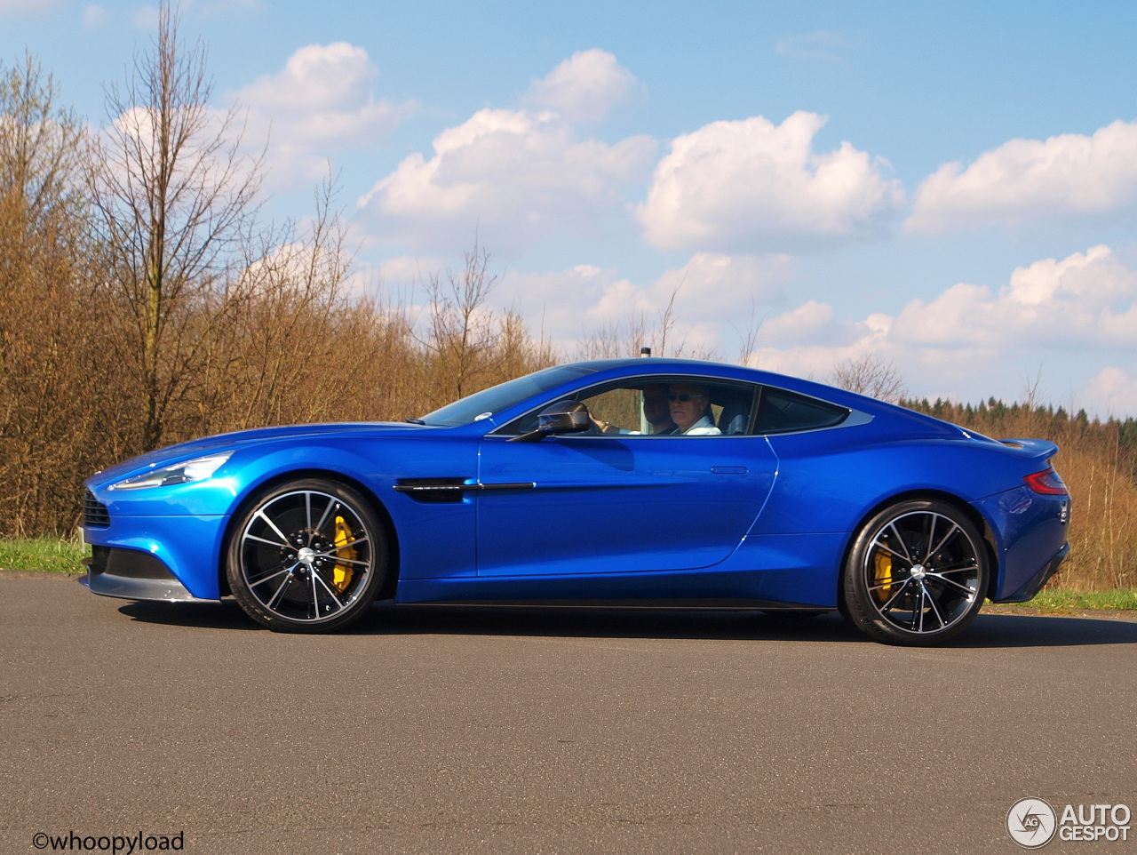 Aston Martin Vanquish 2013