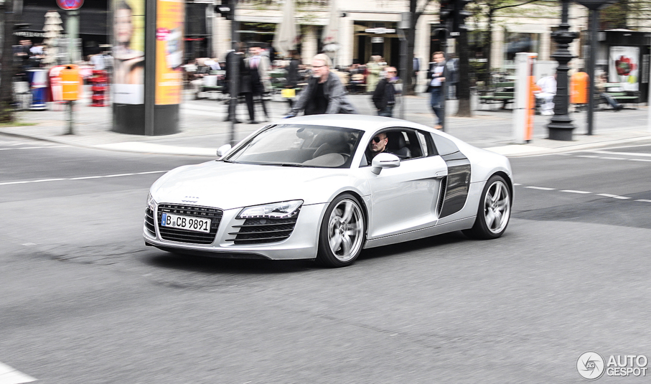 Audi R8