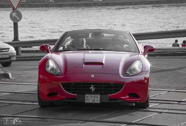 Ferrari California