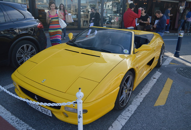 Ferrari F355 Spider