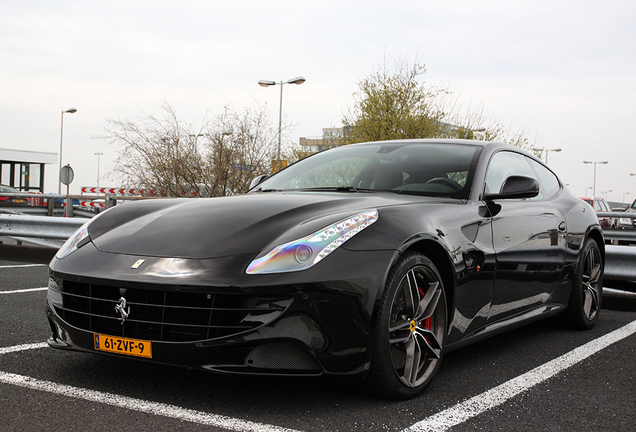 Ferrari FF