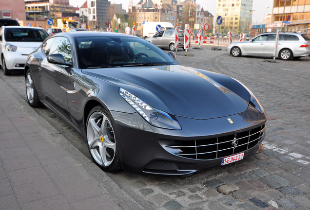 Ferrari FF