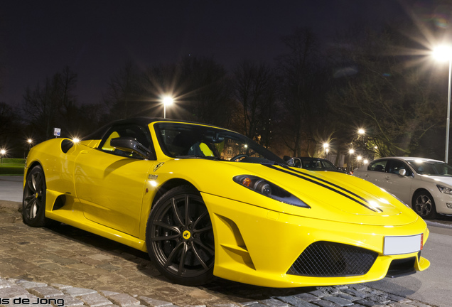 Ferrari Scuderia Spider 16M