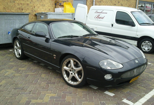 Jaguar XKR