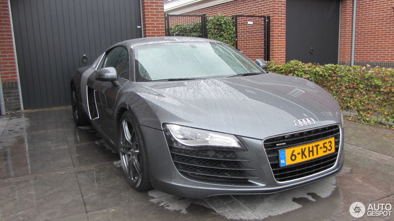 Audi R8