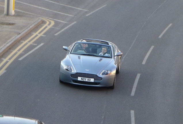 Aston Martin V8 Vantage Roadster