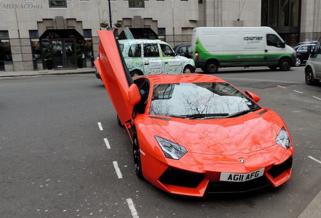 Lamborghini Aventador LP700-4