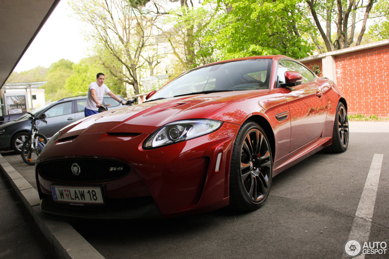 Jaguar XKR-S 2012