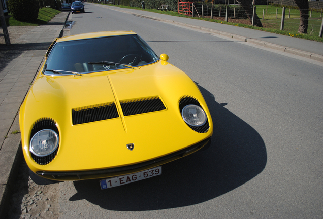 Lamborghini Miura P400 S